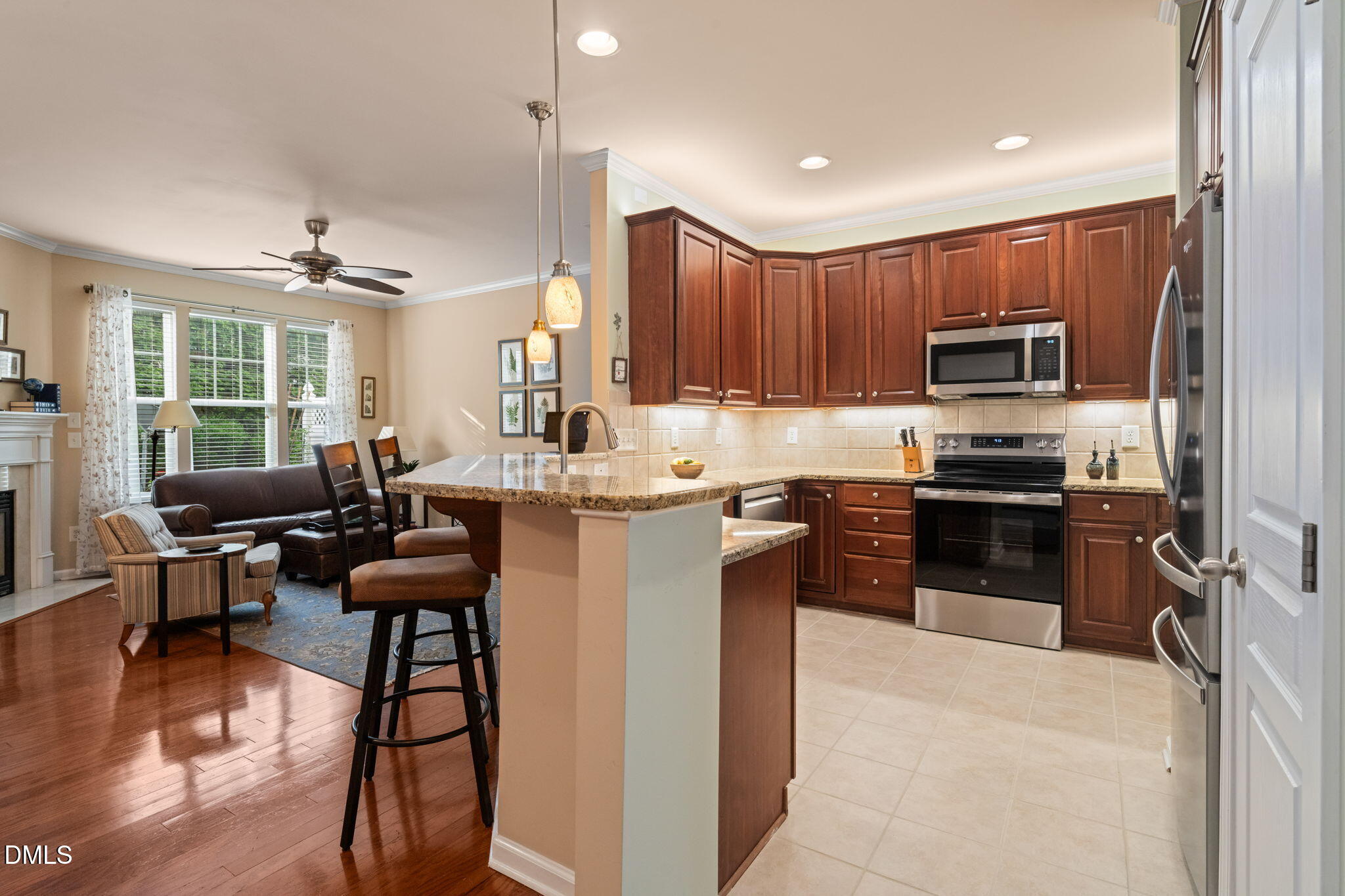 5938 Hourglass Court Raleigh, NC 27612 - Photo 9 of 42 Kitchen