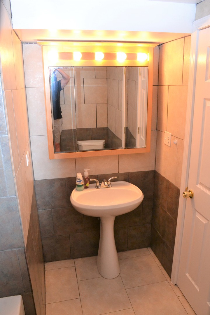 406 Circlegate Road New Lenox, IL 60451 - Photo 21 of 28