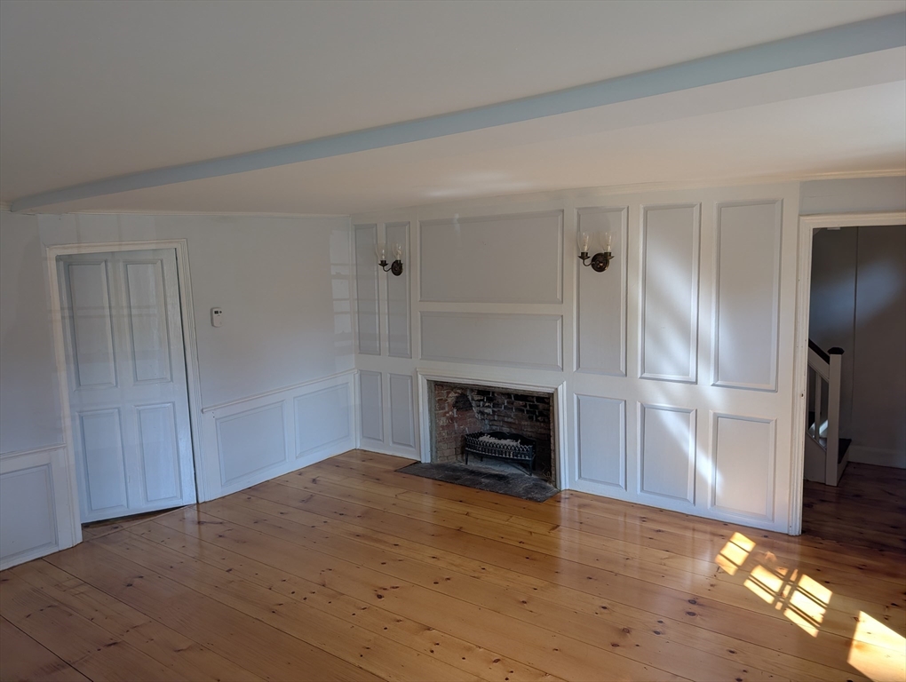 46 Hammond Street Rowley, MA 01969 - Photo 5 of 12