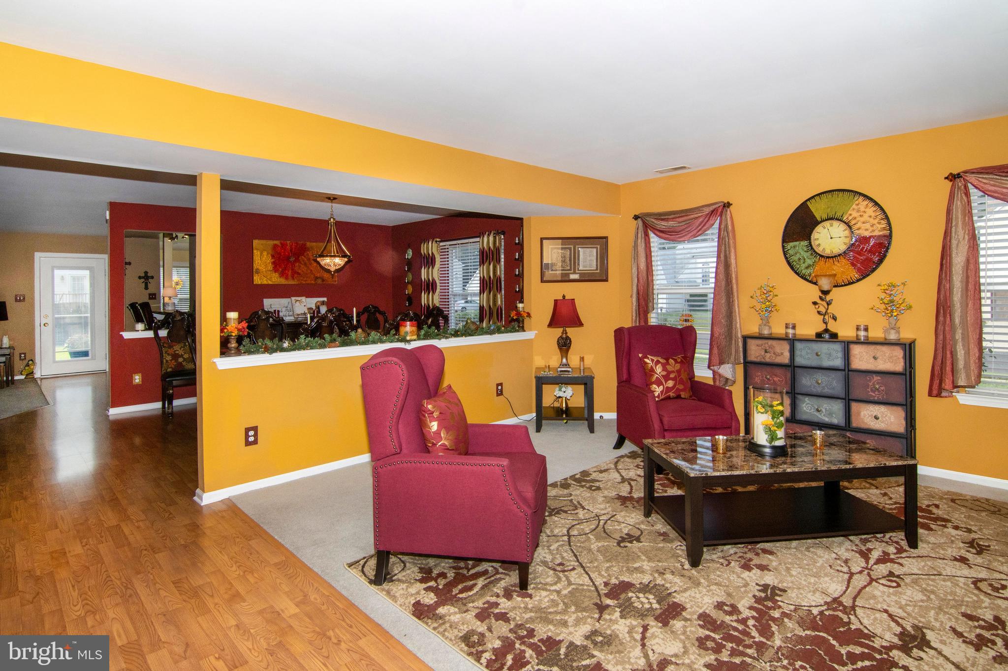 45 Wiltons Landing Road Sicklerville, NJ 08081 - Photo 14 of 48 Living Room