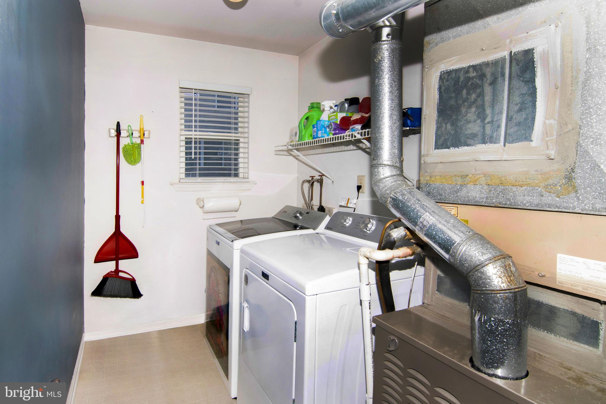 45 Wiltons Landing Road Sicklerville, NJ 08081 - Photo 23 of 48 Laundry Room