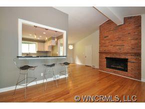 17 Beaverbrook Road Asheville, NC 28804 - Photo 3 of 13 Gallery Image 3