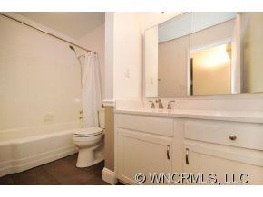 17 Beaverbrook Road Asheville, NC 28804 - Photo 8 of 13 Gallery Image 8