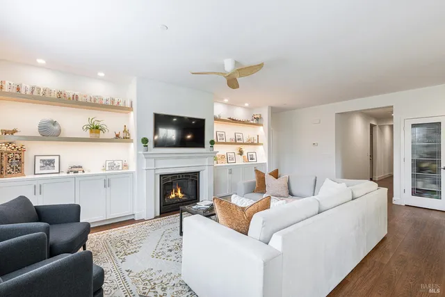 $1,050,000 | 226 Saffron Court, Napa, CA 94559