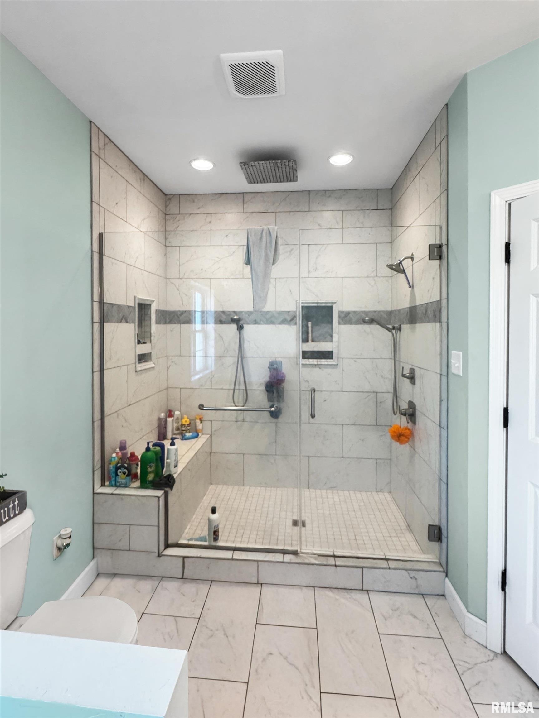 17301 Sandy Bend Road Rushville, IL 62681 - Photo 16 of 24