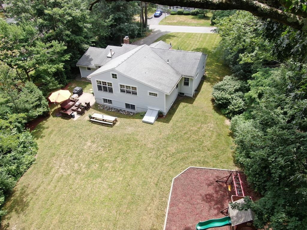 26 Howell Road Sudbury, MA 01776 - Photo 3 of 36 Gallery Image 3