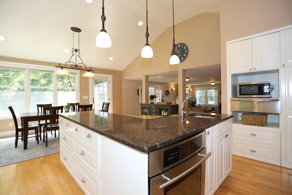 26 Howell Road Sudbury, MA 01776 - Photo 7 of 36 Gallery Image 7