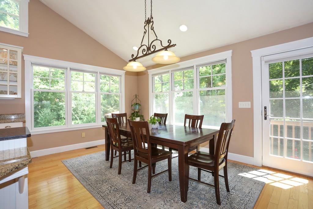 26 Howell Road Sudbury, MA 01776 - Photo 8 of 36 Gallery Image 8