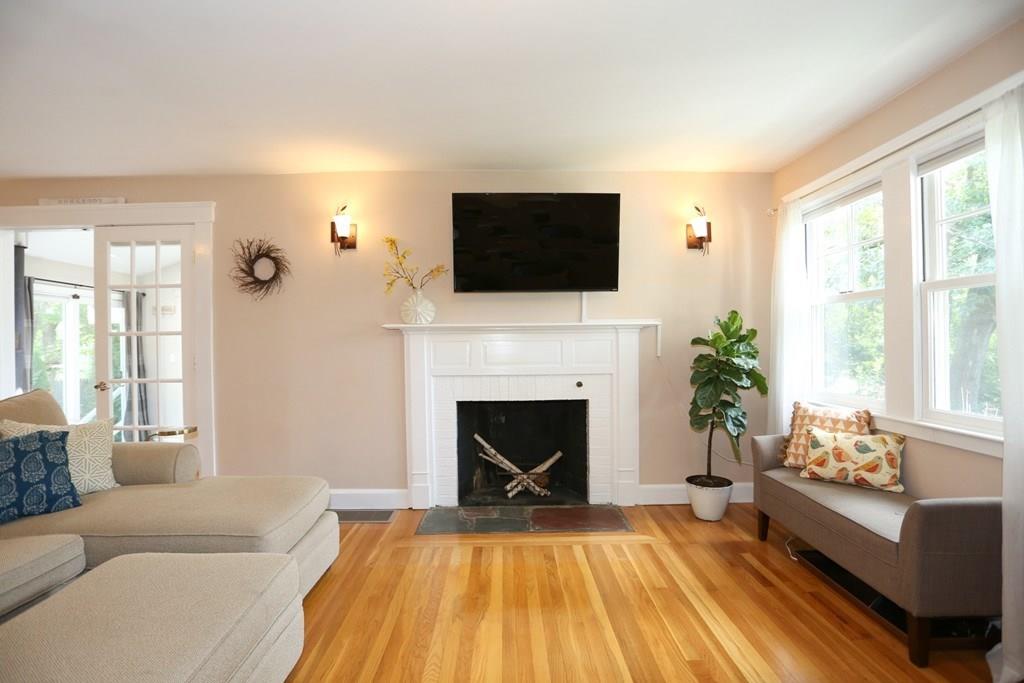 26 Howell Road Sudbury, MA 01776 - Photo 10 of 36 Gallery Image 10