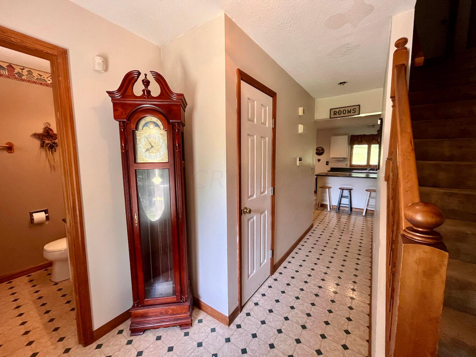 800 Dearth Road Kingston, OH 45644 - Photo 2 of 27 800 Dearth Road-#4