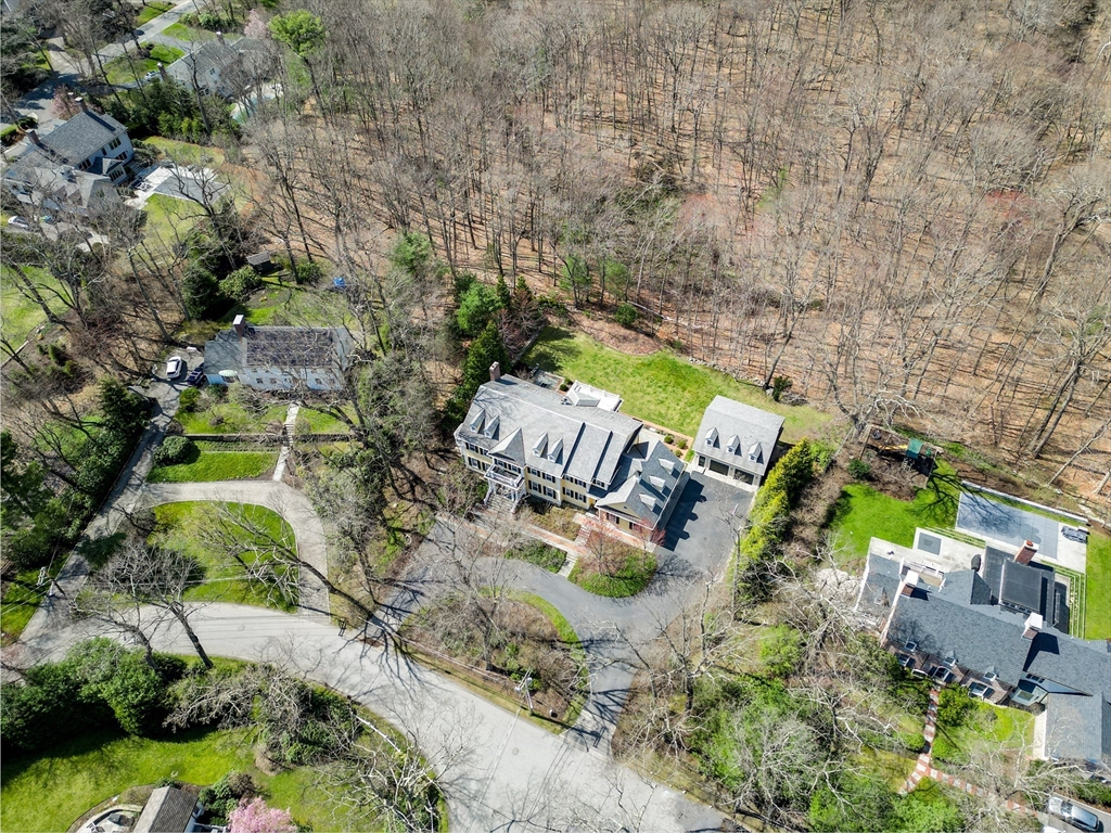 55 Old Farm Road Wellesley, MA 02481 - Photo 2 of 41