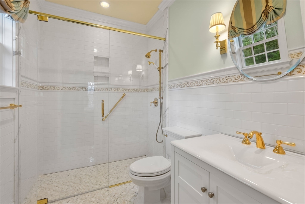 55 Old Farm Road Wellesley, MA 02481 - Photo 25 of 41