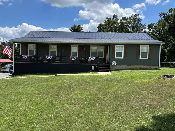 $429,900 | 2237 Cold Springs Road, Lafayette, TN 37083