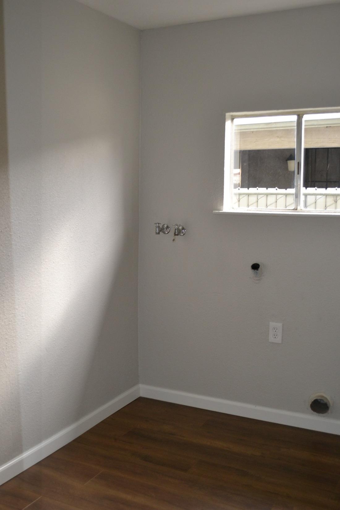 1240 M Street Reedley, CA 93654 - Photo 14 of 16