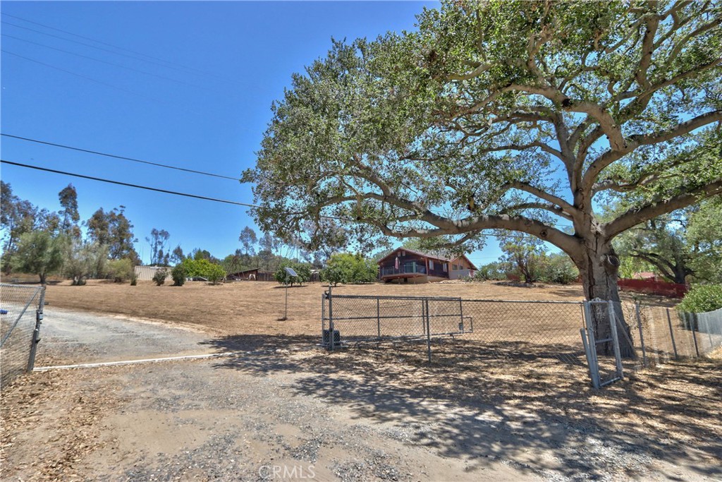 2160 Gird Road Fallbrook, CA 92028 - Photo 20 of 22