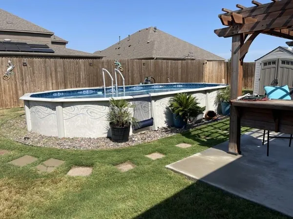 $2,600 | 2917 Grizzly Road, Aubrey, TX 76227