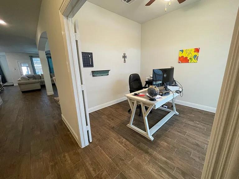 2917 Grizzly Road Aubrey, TX 76227 - Photo 3 of 20