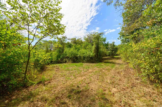 $171,900 | 13 North State Road 156, Patriot, IN 47038