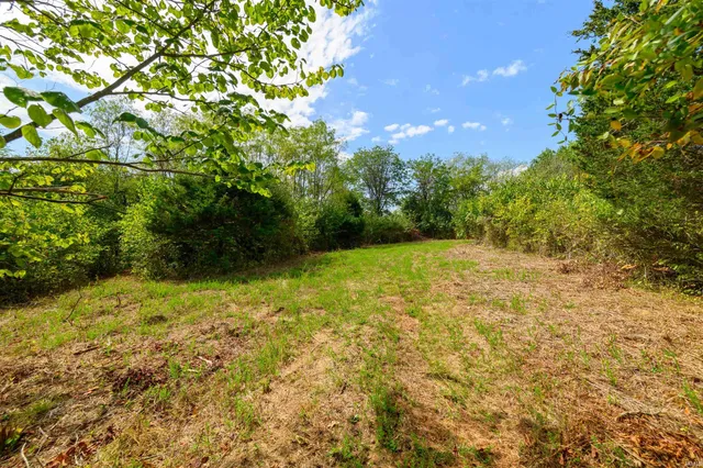 $171,900 | 13 North State Road 156, Patriot, IN 47038