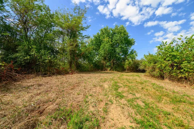 $171,900 | 13 North State Road 156, Patriot, IN 47038