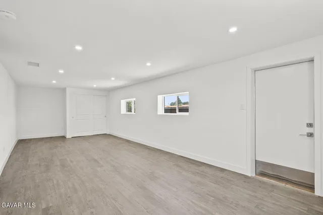 $550,000 | 35114 82nd Street East, Unit E, Littlerock, CA 93543