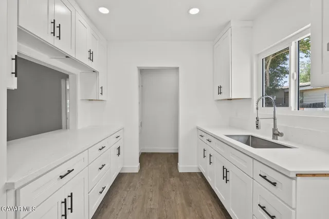 $550,000 | 35114 82nd Street East, Unit E, Littlerock, CA 93543