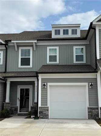 $306,900 | 4035 Aster Pt Court, Pfafftown, NC 27040