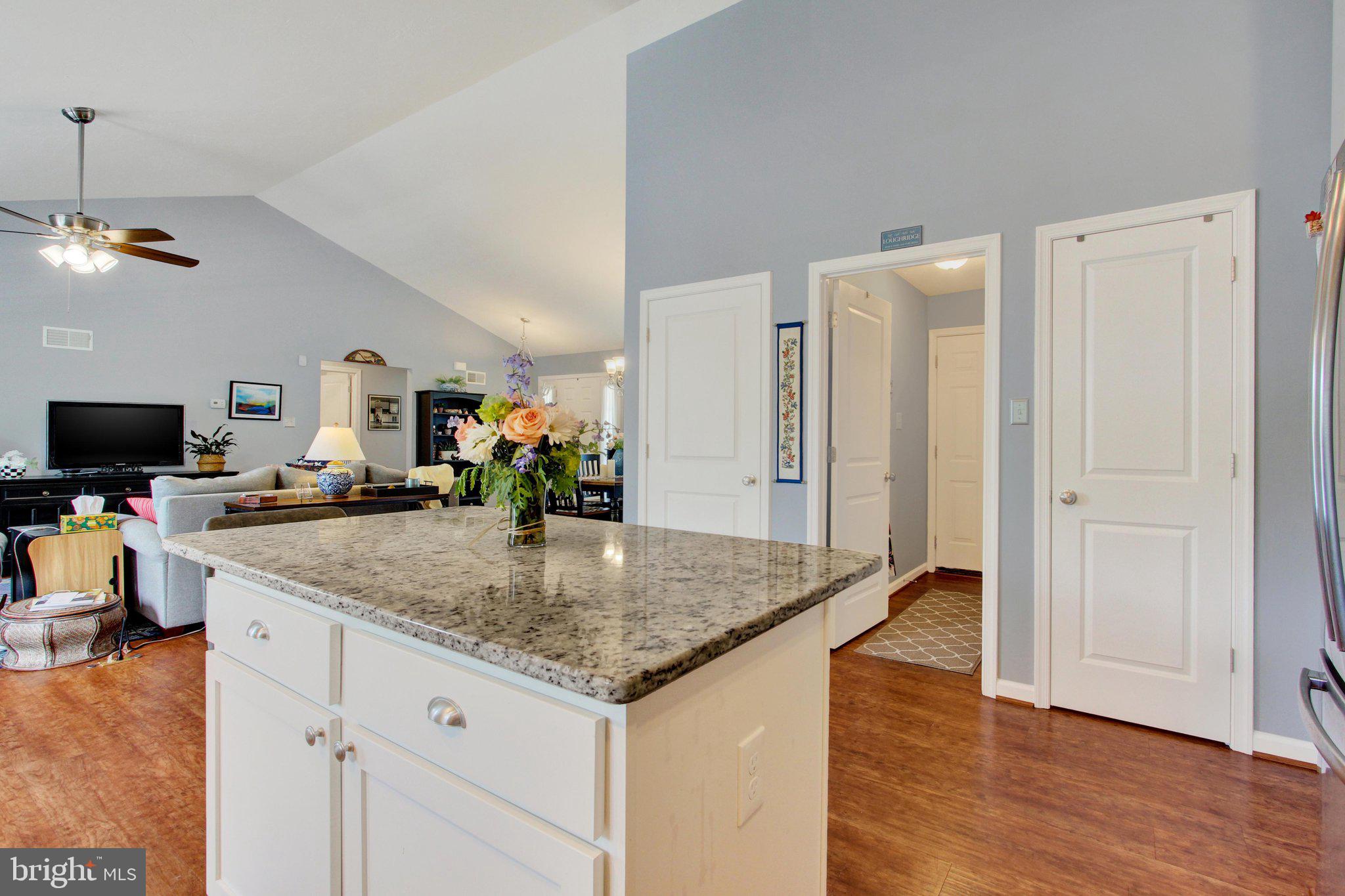 880 Ripple Drive Hanover, PA 17331 - Photo 12 of 32