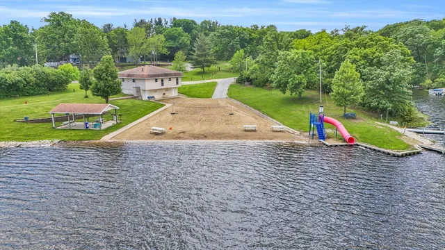 $228,500 | 131 Shawnee Lane, Loda, IL 60948