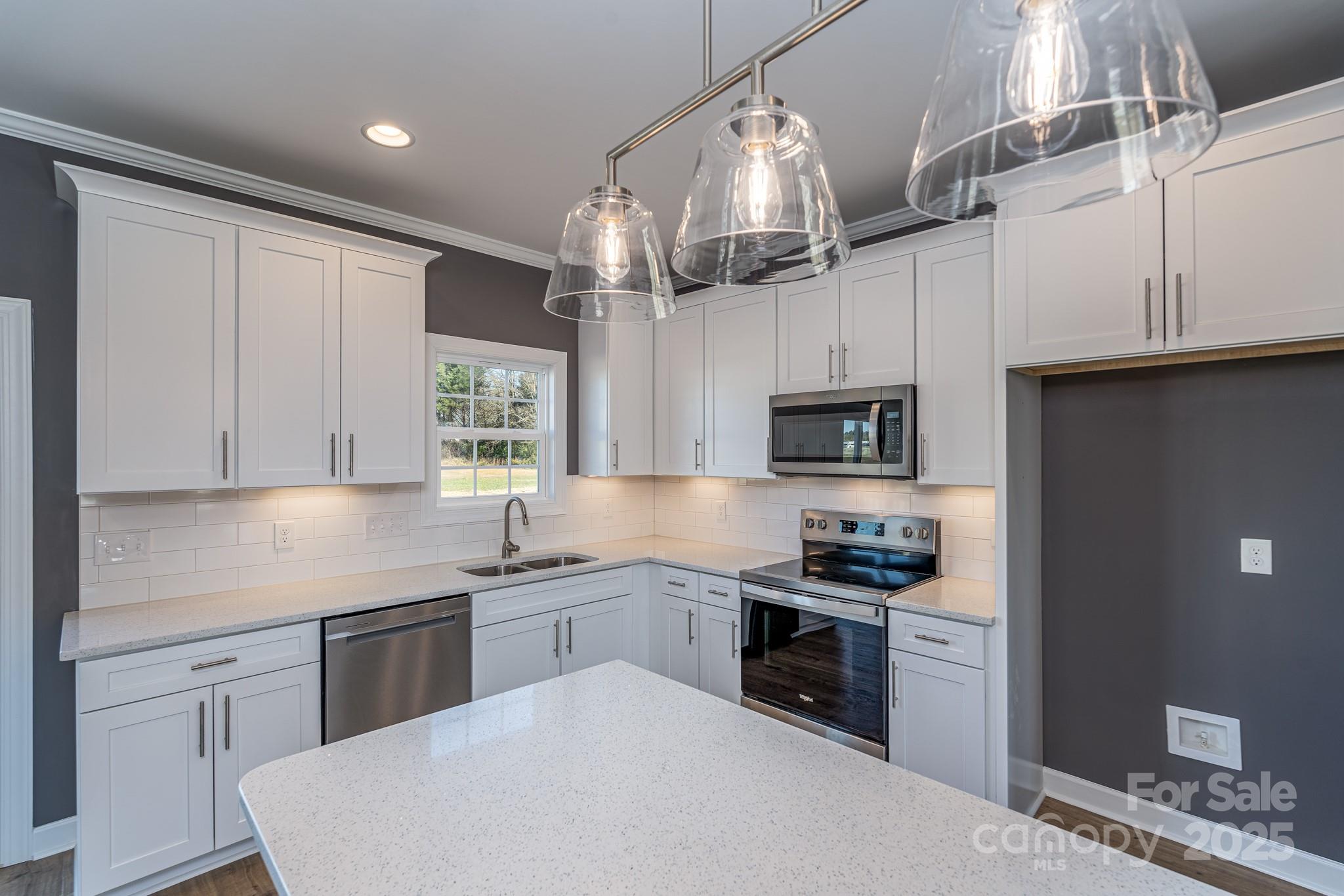 2208 Zinker Road Rock Hill, SC 29732 - Photo 8 of 32 Gallery Image 8