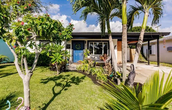 $3,200 | 1605 North N Street, Lake Worth Beach, FL 33460