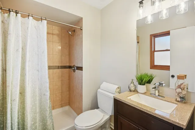 $439,900 | 17800 Ridgeland Avenue, Tinley Park, IL 60477