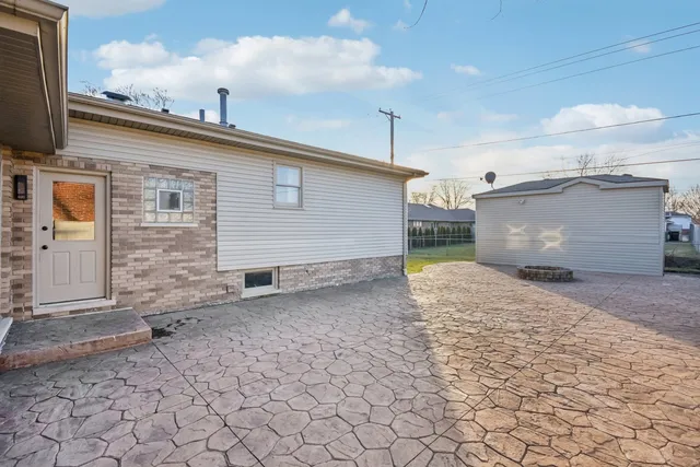 $439,900 | 17800 Ridgeland Avenue, Tinley Park, IL 60477
