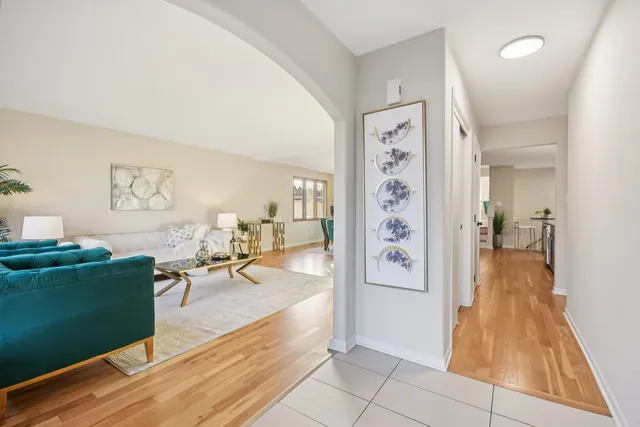 $439,900 | 17800 Ridgeland Avenue, Tinley Park, IL 60477