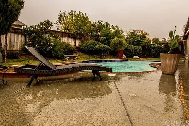 2463 Falling Oak Drive Riverside, CA 92506 - Photo 17 of 18