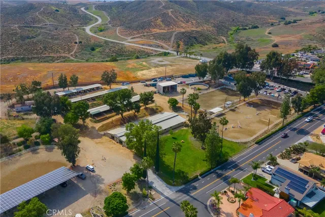 $695,000 | 22671 San Joaquin Drive East, Canyon Lake, CA 92587