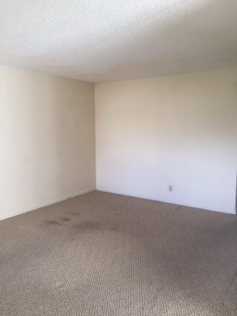 313 Preston H, Unit 313 Boca Raton, FL 33434 - Photo 12 of 18 Living