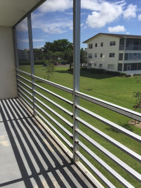 313 Preston H, Unit 313 Boca Raton, FL 33434 - Photo 7 of 18 Balcony2