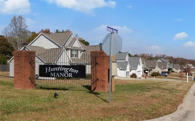 $384,900 | 241 Huntington Manor Court, Cornelia, GA 30531