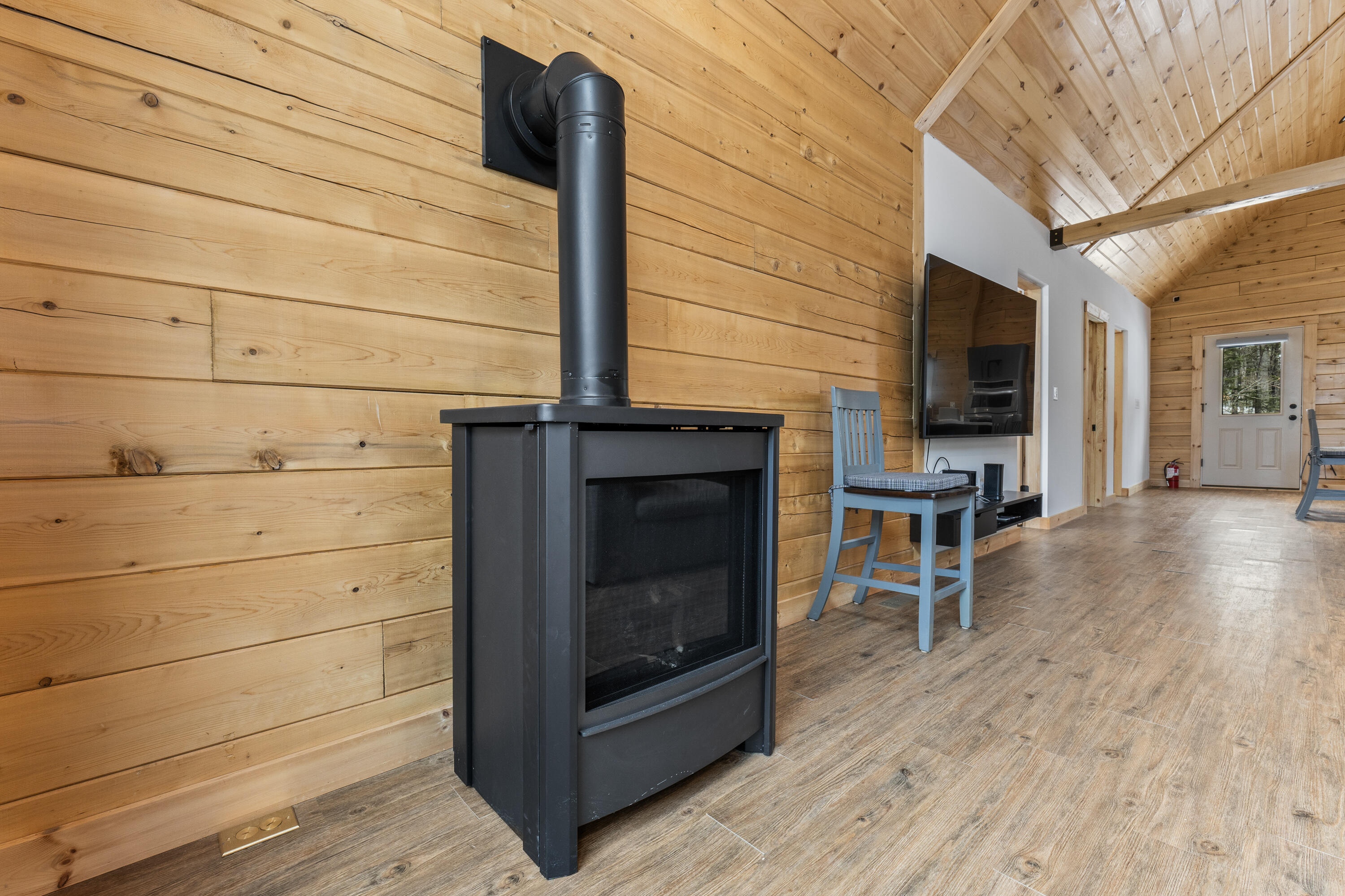 2013 Pine Road Kingfield, ME 04947 - Photo 12 of 55 2013 Pine Rd0128