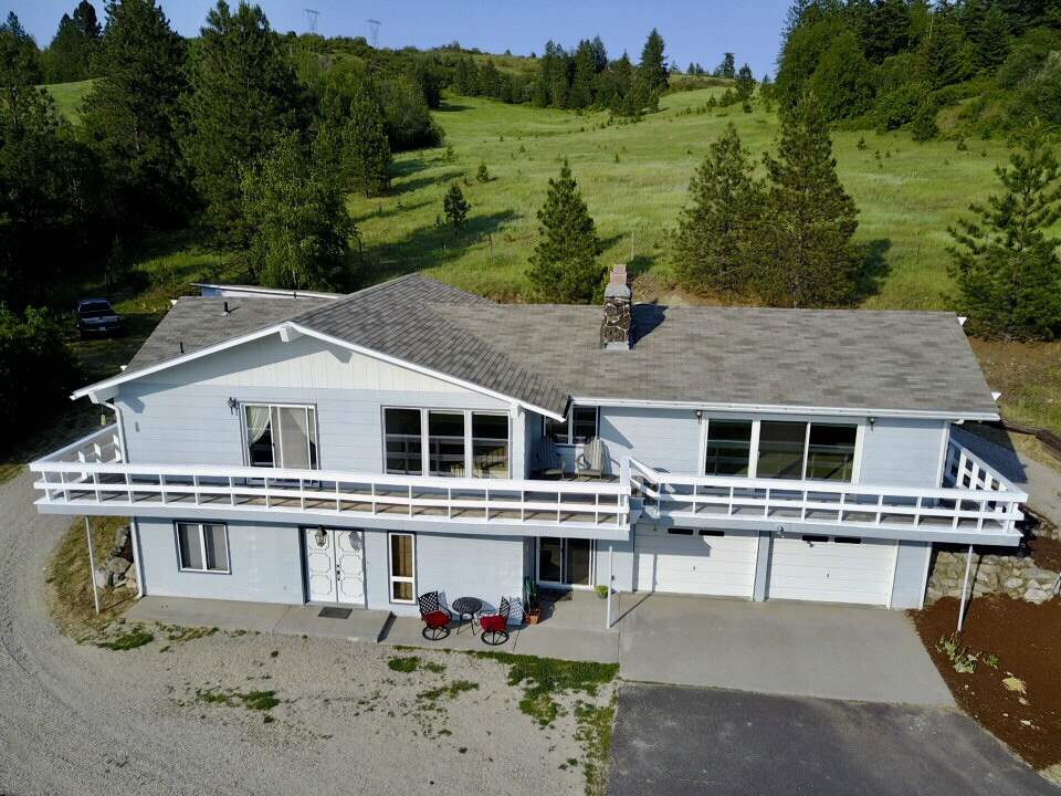 3193 Allen Road Elk, WA 99009 - Photo 1 of 20