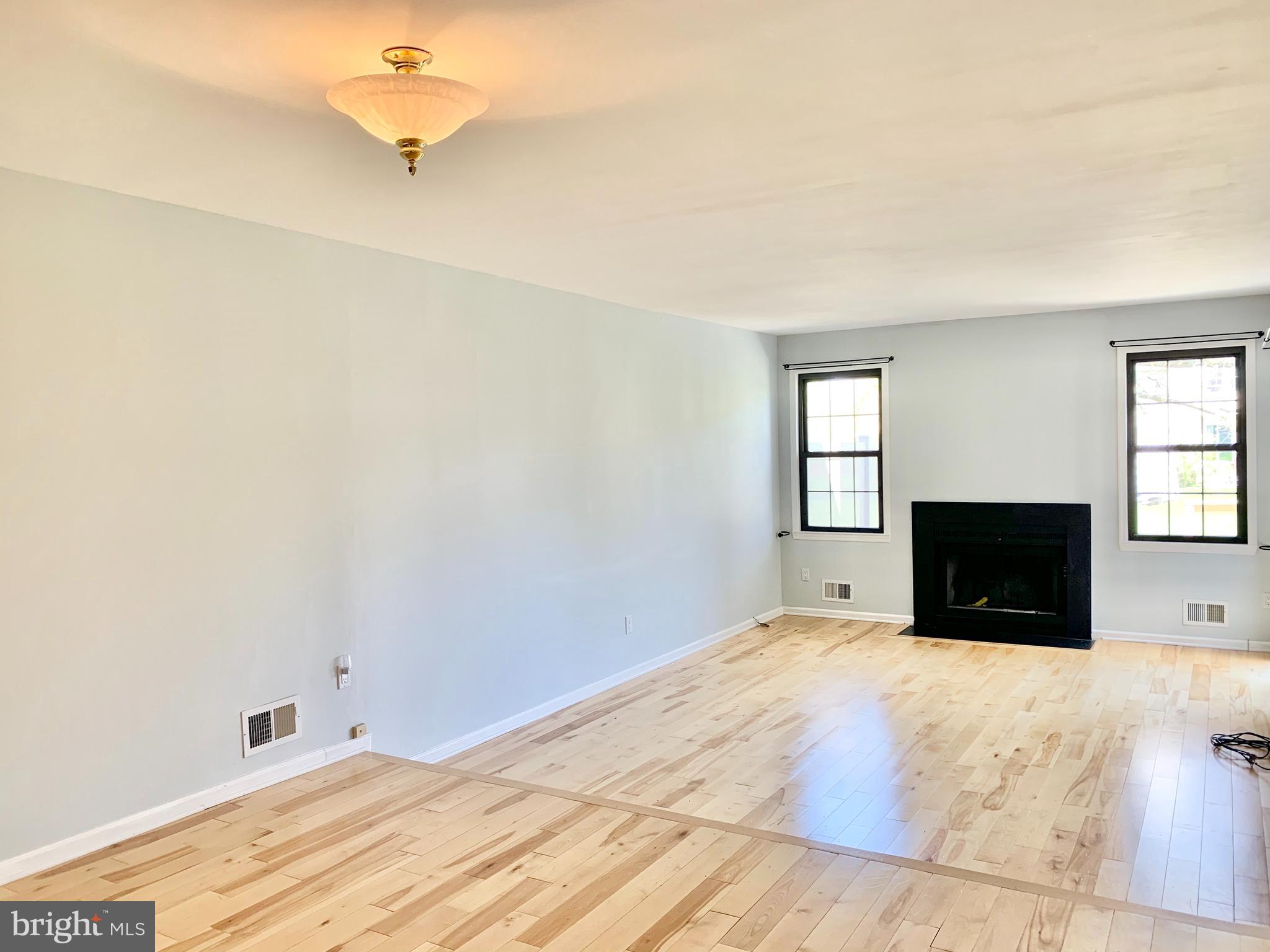 305 Marten Road Princeton, NJ 08540 - Photo 6 of 38