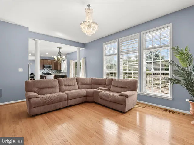 $875,000 | 5816 Rockburn Woods Way, Elkridge, MD 21075