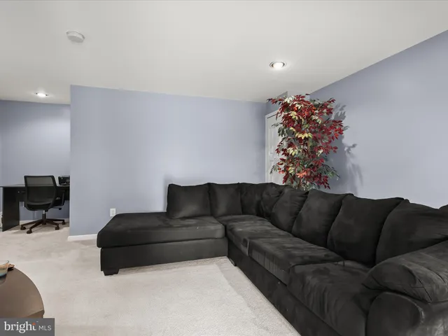 $875,000 | 5816 Rockburn Woods Way, Elkridge, MD 21075