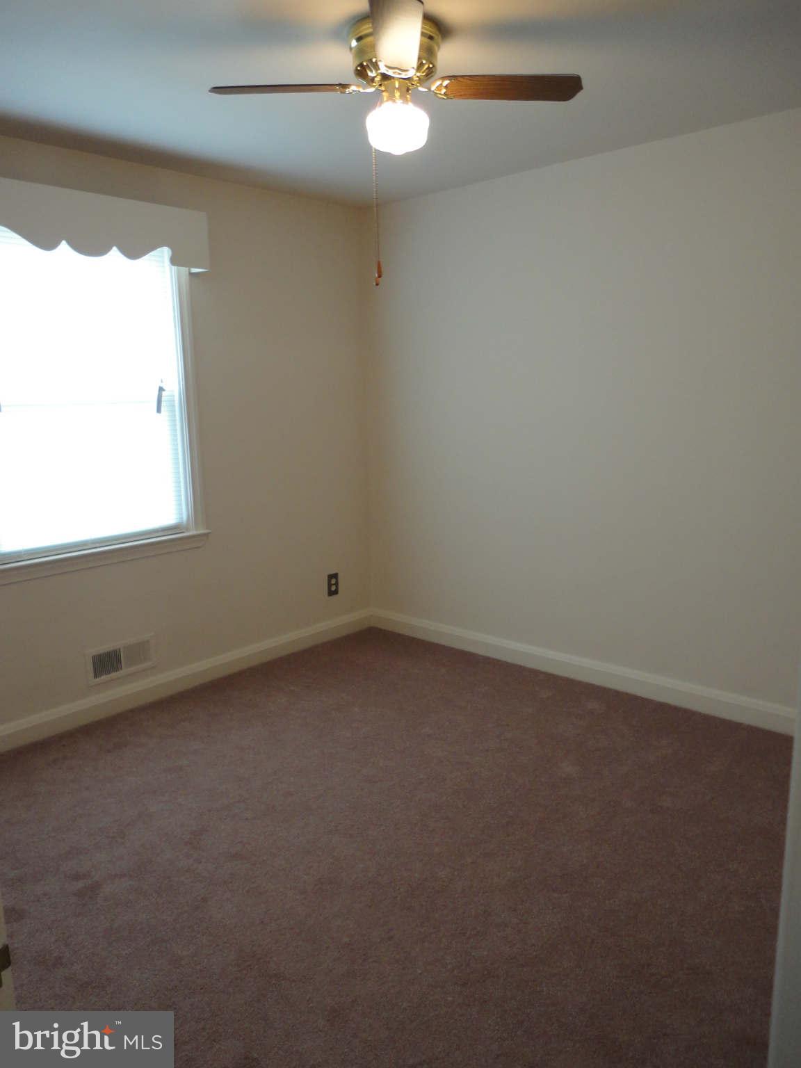 1907 Eastfield Road Baltimore, MD 21222 - Photo 10 of 21 Bedroom