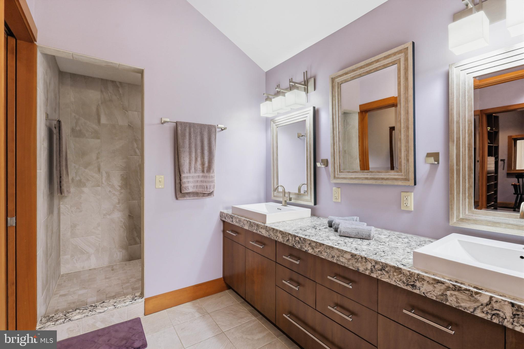 1885 Greenbriar Road York, PA 17404 - Photo 51 of 74 Primary bath