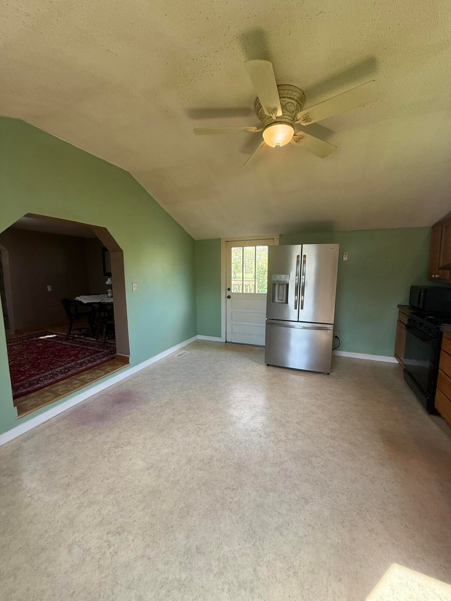 2991 Brownsburg Road Marlinton, WV 24954 - Photo 17 of 87 Gallery Image 17