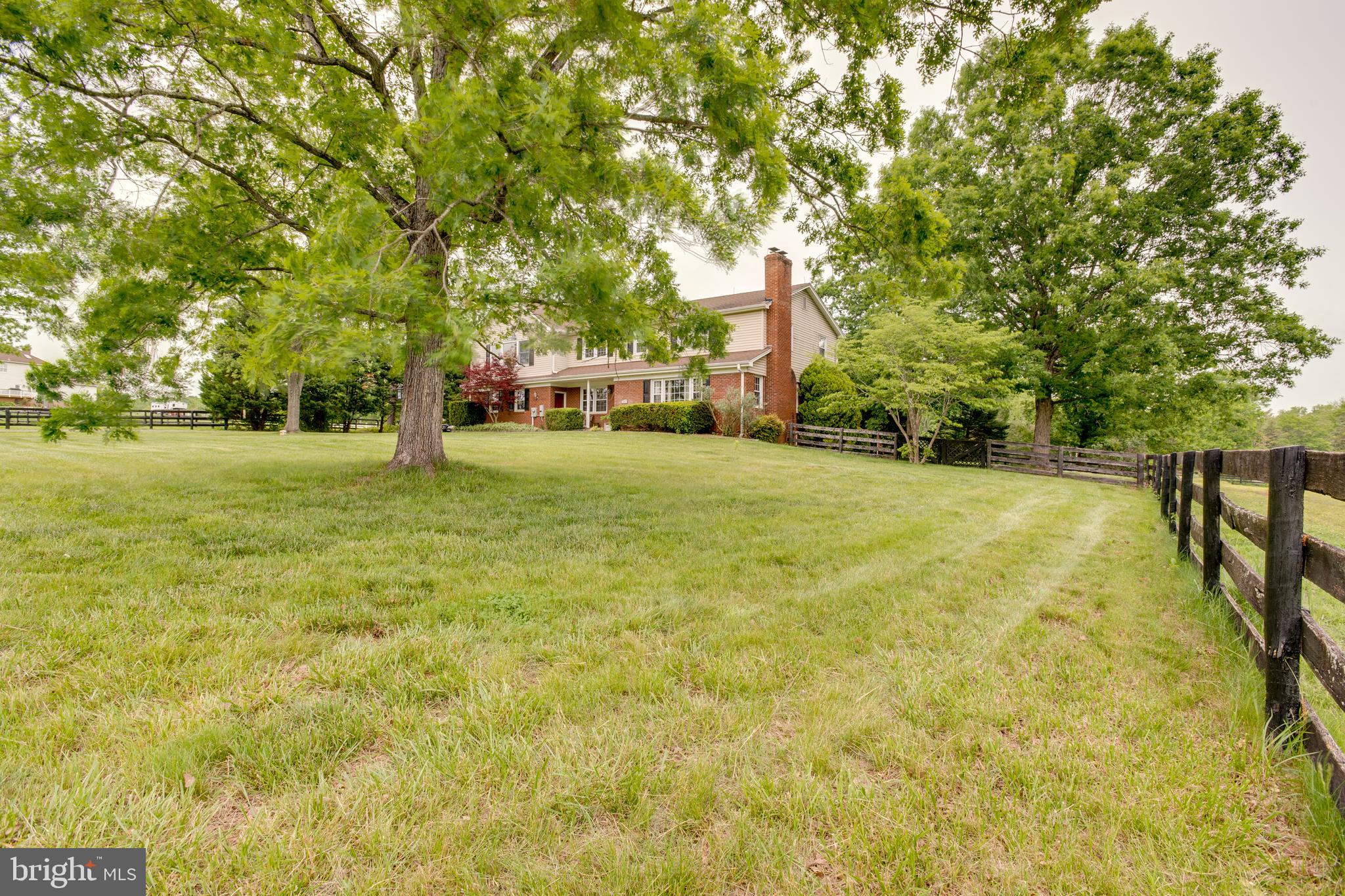3882 Dumfries Road Catlett, VA 20119 - Photo 5 of 131 Gallery Image 5