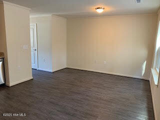 458 Sullivan Loop Road Midway Park, NC 28544 - Photo 6 of 22 320 Dining