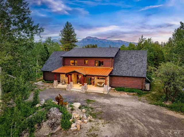 $2,999,900 | 14051 Deerfield Road, McCall, ID 83638